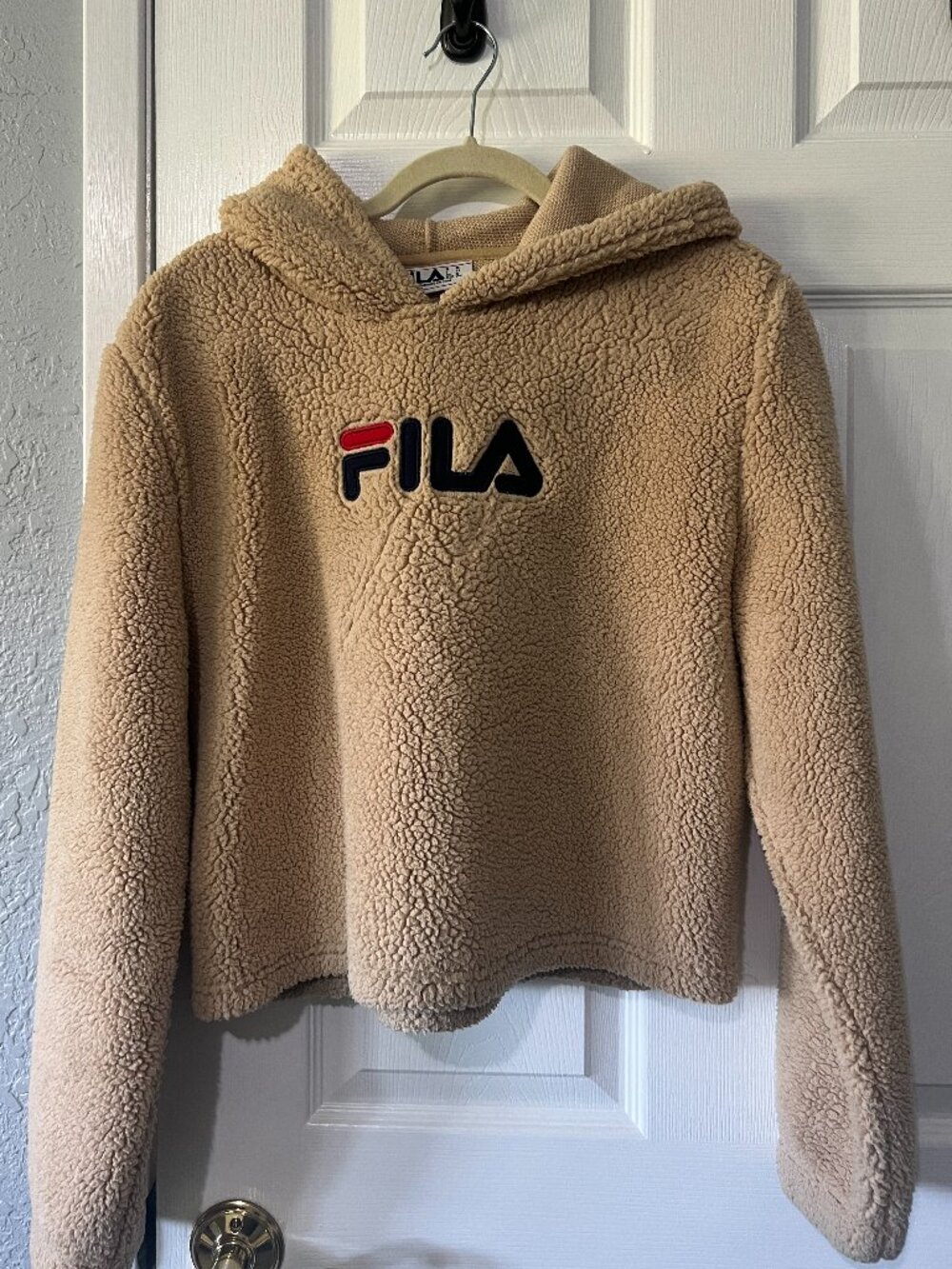 FILA Cropped Sherpa Hoodie